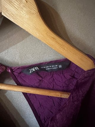 Vestido satén espalda abierta ZARA (Talla M)