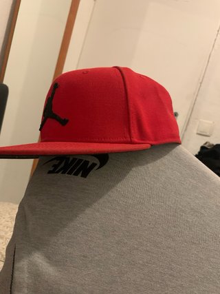 Gorra Jordan Roja