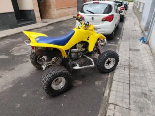 QUAD Amarillo Todoterreno