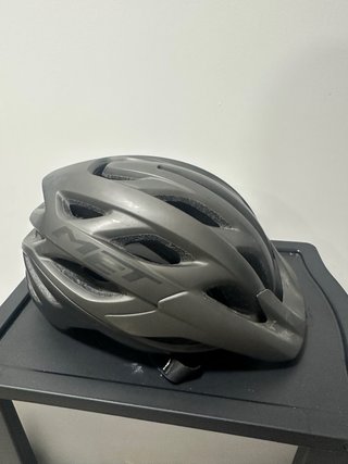 Casco MET Veleno MIPS Taglia M
