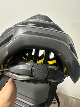 Casco MET Veleno MIPS Taglia M