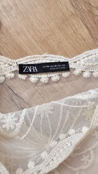 Vestido blanco corto encaje