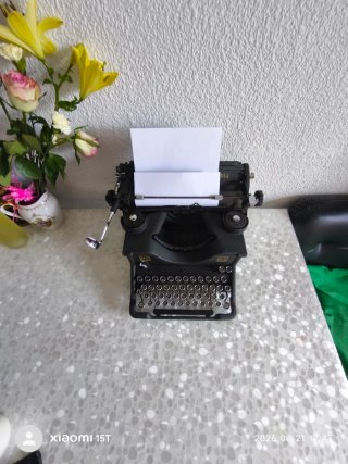 Máquina de escribir Olivetti M40 Año 1936