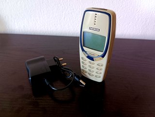 Nokia 3310 Originale + Caricabatterie Nuovo Bianco