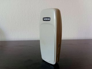 Nokia 3310 Originale + Caricabatterie Nuovo Bianco