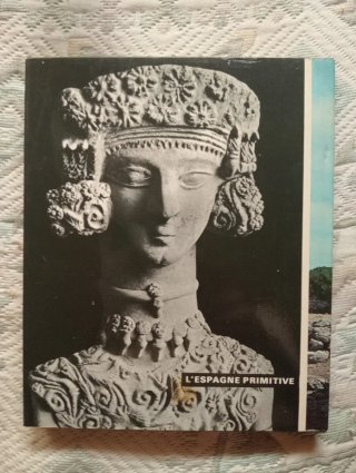 Libro L'Espagne Primitive en Francés 1975.