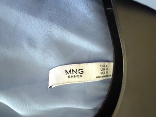 Lote 2 blusas Mango