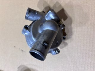 Bomba de agua Suzuki GSXR 750 600 SRAD