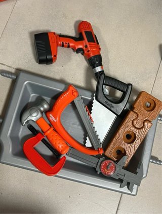 Banco de herramientas Black+Decker