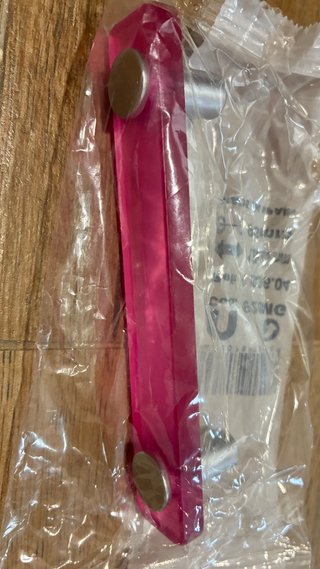 2 Pomos de plástico rosa y metal