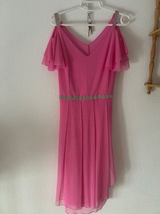 Vestido fucsia elegante para eventos