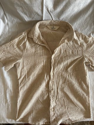 Conjunto lino H&M beige camisa y bermuda niño