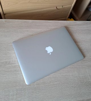 MacBook Air A1466