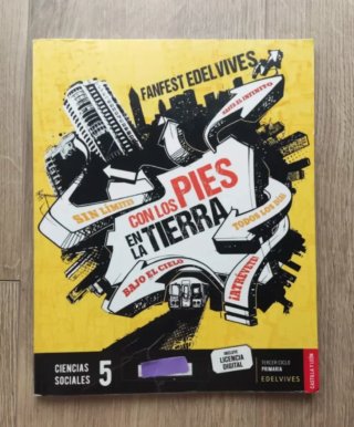 Libros 5° de primaria del CEIP Isabel de Basilea