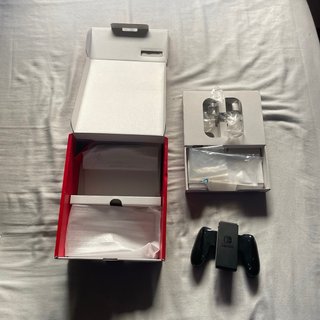 Nintendo Switch OLED Blanca y Negra