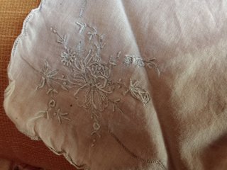 Pantalones folclóricos niña con cinta y pañuelo