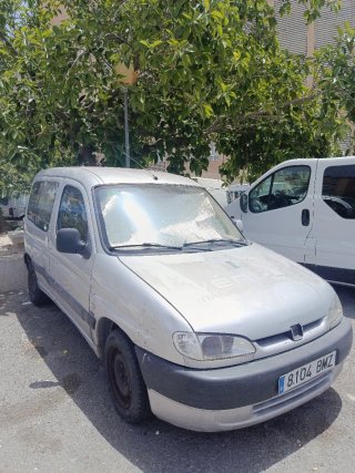 Peugeot e-Partner 2001