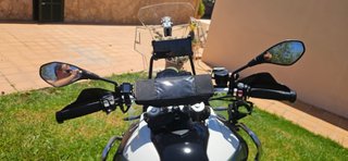 BMW GS 800 AdventureHERMOSA Negra y Blanca