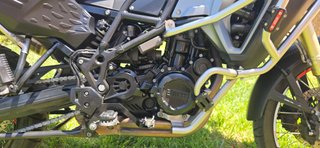 BMW GS 800 AdventureHERMOSA Negra y Blanca