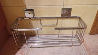 Estantería metálica para ducha