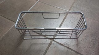 Estantería metálica para ducha