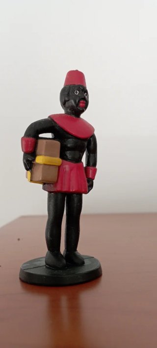 Curiosa Figura PVC. Paje, Años 80
