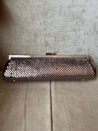 Bolso de fiesta marrón malla metálica