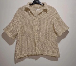 Lote Ropa Talla S: Sudaderas y Camisas