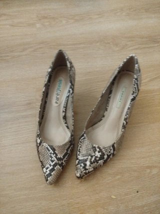 Zapatos Parel tesis tacón estampado serpiente