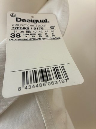 Cazadora vaquera Desigual multicolor. Sin estrenar