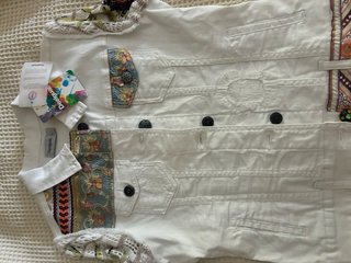 Cazadora vaquera Desigual multicolor. Sin estrenar