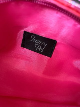 Bolso de fiesta pedrería negro azabache y fucsia