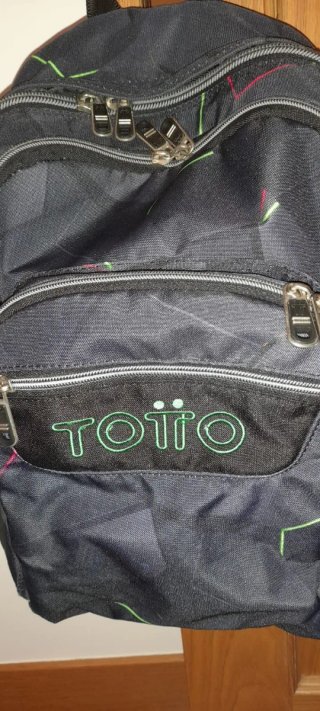 Mochila Totto Negra Multicolor