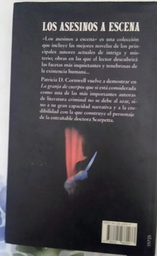 Novela Patricia D. Cornwell "La granja de cuerpos"