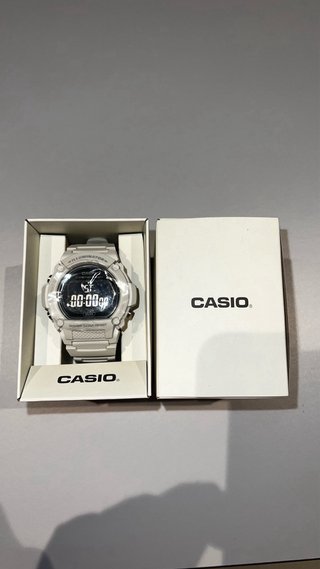 Reloj Casio Plateado