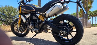 Ducati Scrambler 1100cc Negra/Dorada