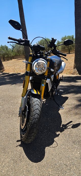 Ducati Scrambler 1100cc Negra/Dorada