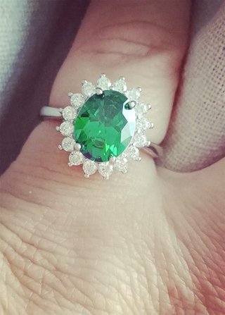 Anillo Esmeralda Natural y plata de ley 925