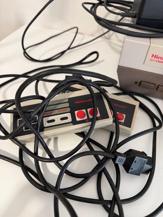 Nintendo nes francesa y 2 juegos. Zelda 2 y mario