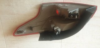 Piloto trasero izquierdo Ford Focus 2011