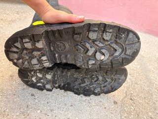 Botas de seguridad bombero talla 44