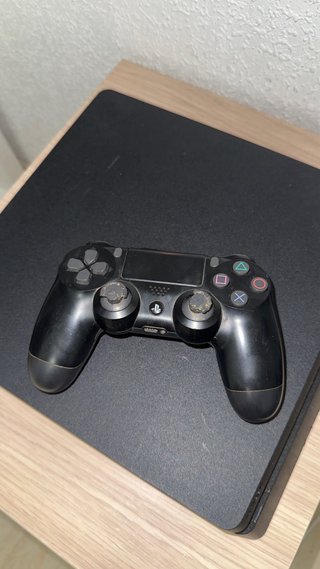 PS4 Slim Nero