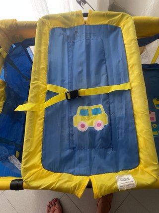 Cuna de viaje infantil con ruedas