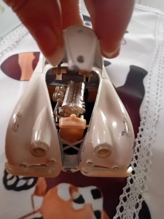 Jaguar XK 120 Burago 1:24 anni '90