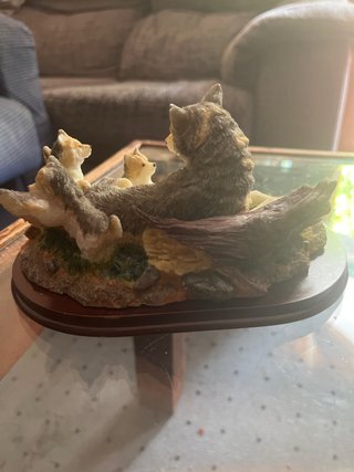 Figura Lobo con Crías Decorativa