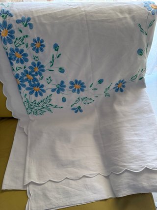 Coperta matrimoniale ricamata a mano