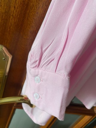 Camisa rosa de manga larga