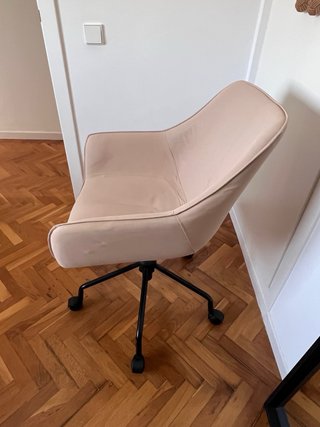 Silla escritorio polipiel beige SKLUM.