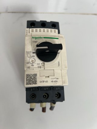 Contactores e Interruptores Schneider