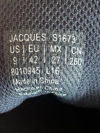 Calvin Klein T42 - Como Nuevas - Solo 1 uso.
